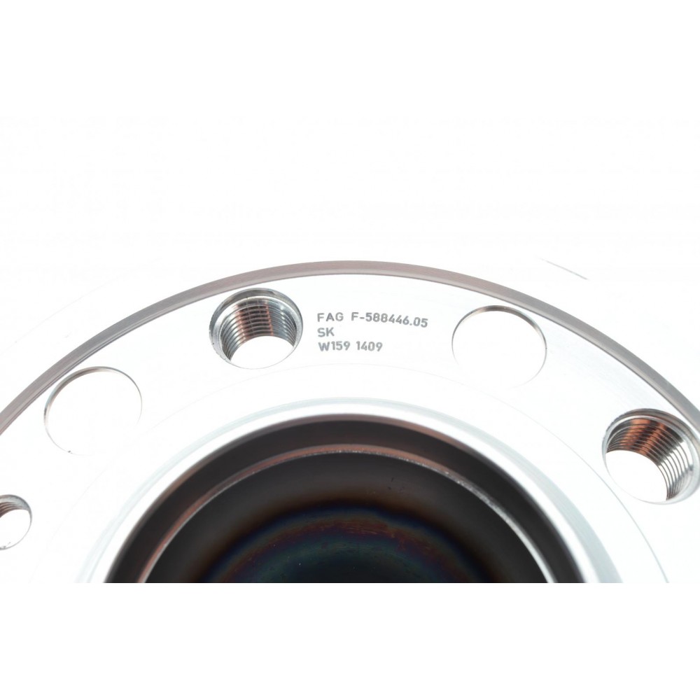Підшипник маточини (передньої) MB C-class (W205)/E-class (W213) 13- 
