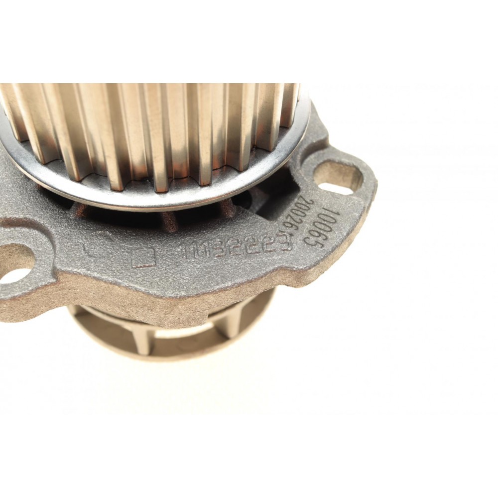 Помпа води Audi A3/A4/A6 2.0TFSI 04-13/Skoda Octavia 2.0RS 05-13/VW Golf 2.0R 07- (23z) (R/B) (8лоп)