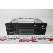 Автомагнітола Renault - MP3/Radio/Bluetooth (USB)