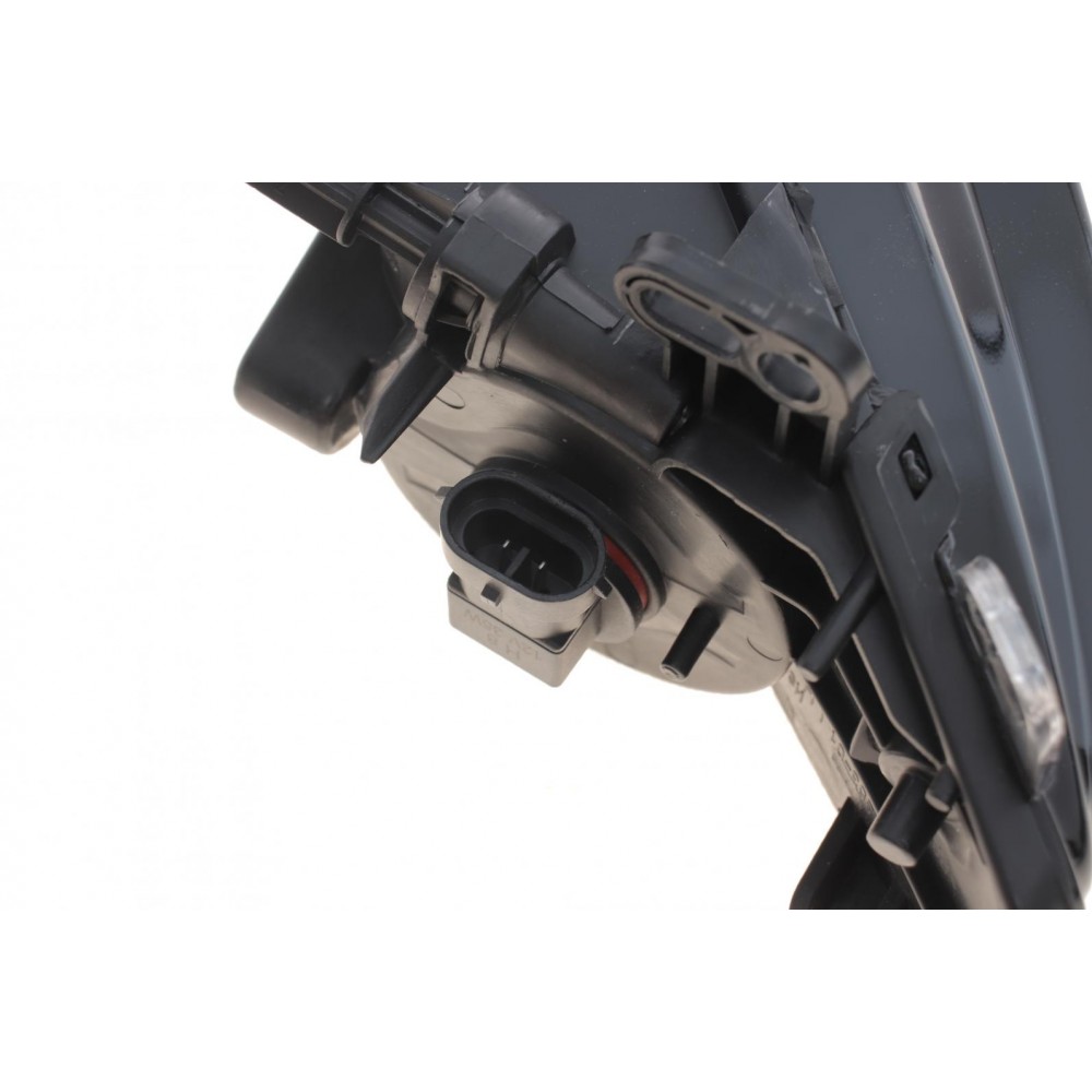 Фара протитуманна Audi A3 12-17 (L)