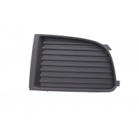 Вставка бампера (без протитуманки) Skoda Fabia 99-08 (R)