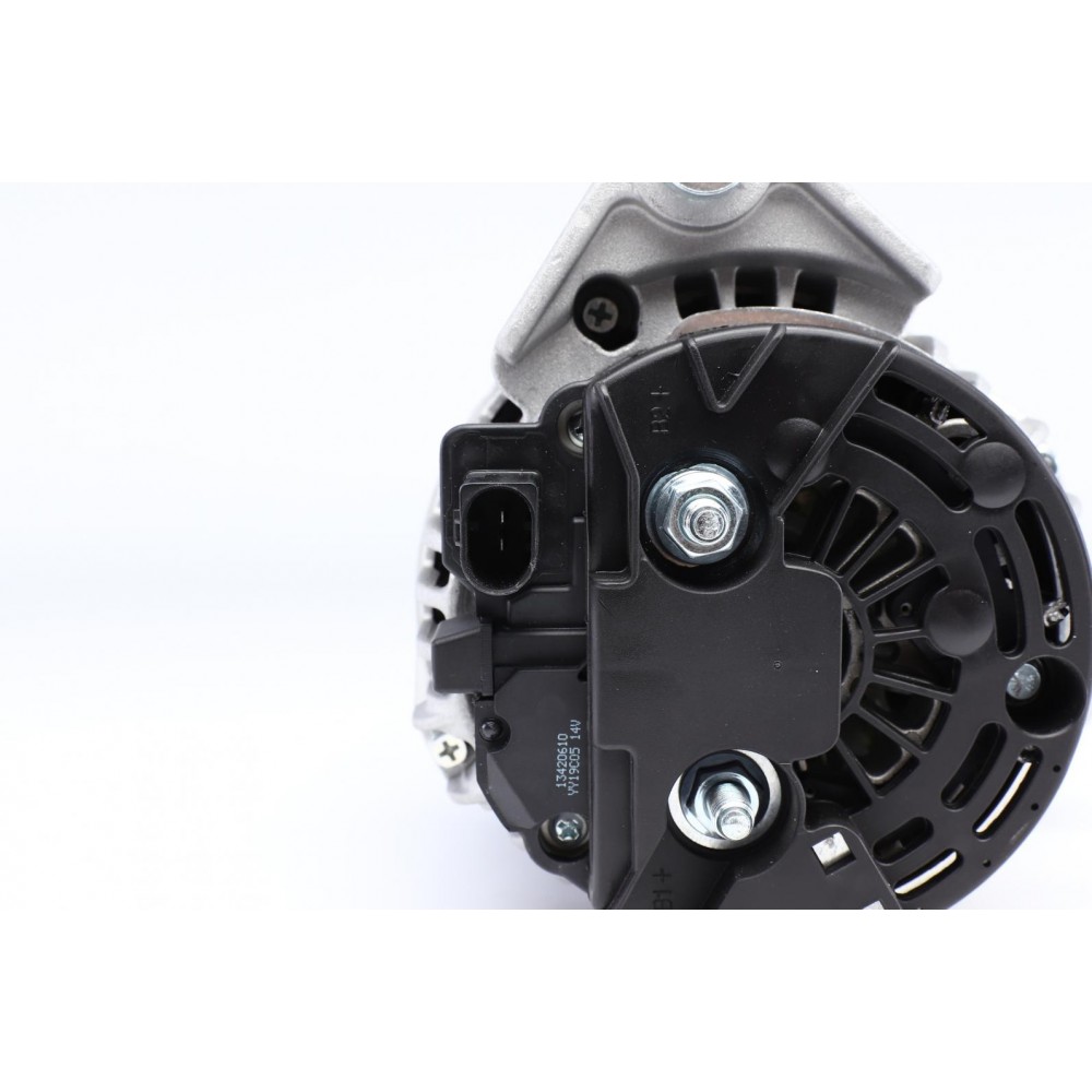 Генератор Citroen Jumper/Fiat Ducato/Iveco Daily III/Peugeot Partner 3.0HDI 06- (12V/140A)