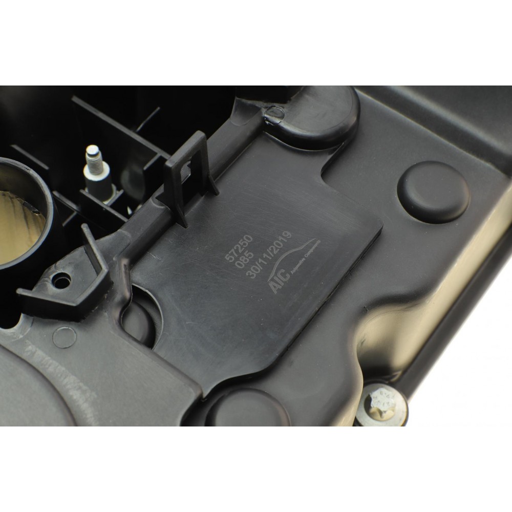 Кришка клапанів BMW 3 (E90/E91/E92/E93) 2.5/3.0 04-13 (N52)