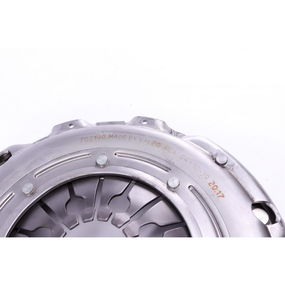 Комплект зчеплення Opel Astra H/Vectra C 1.9CDTI 04- (d=240mm)