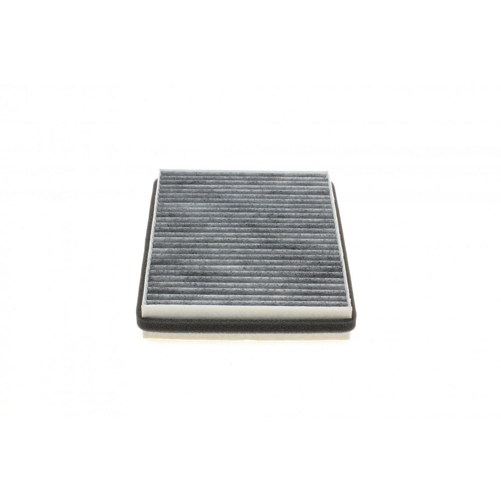 Фільтр салону BMW 7 (E65/E66/E67) 02-08 (вугільний)