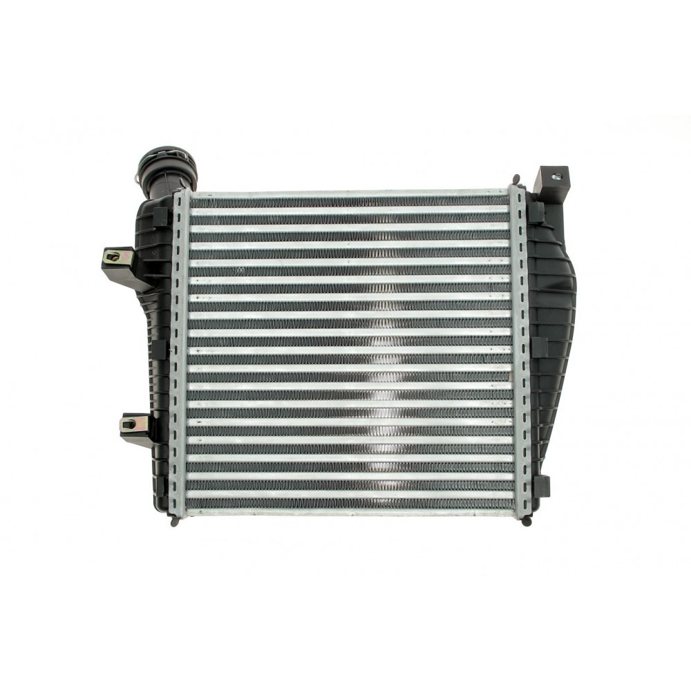 Радіатор інтеркулера Audi Q7/VW Touareg 3.0/4.1 03- (R)