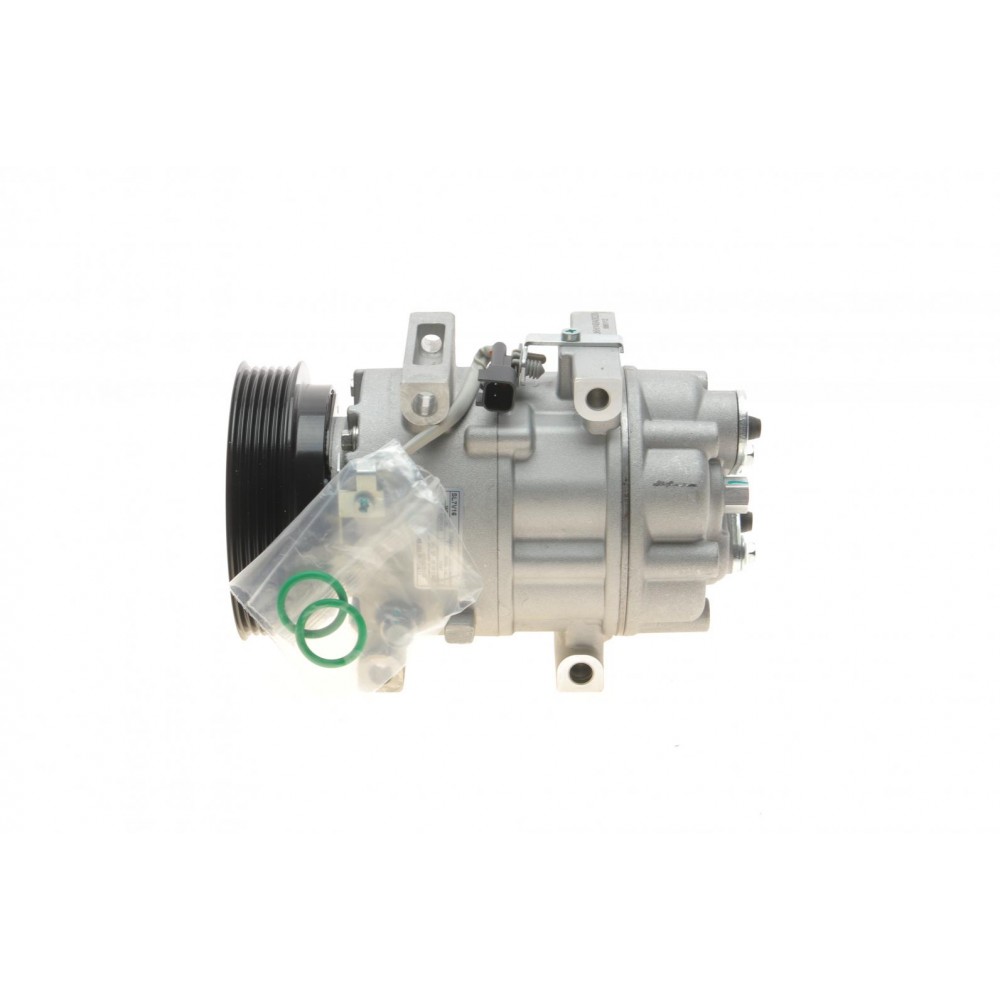 Компресор кондиціонера Ford Focus II/C-Max/Volvo C30/C70/S40/V50 2.0D 03-12