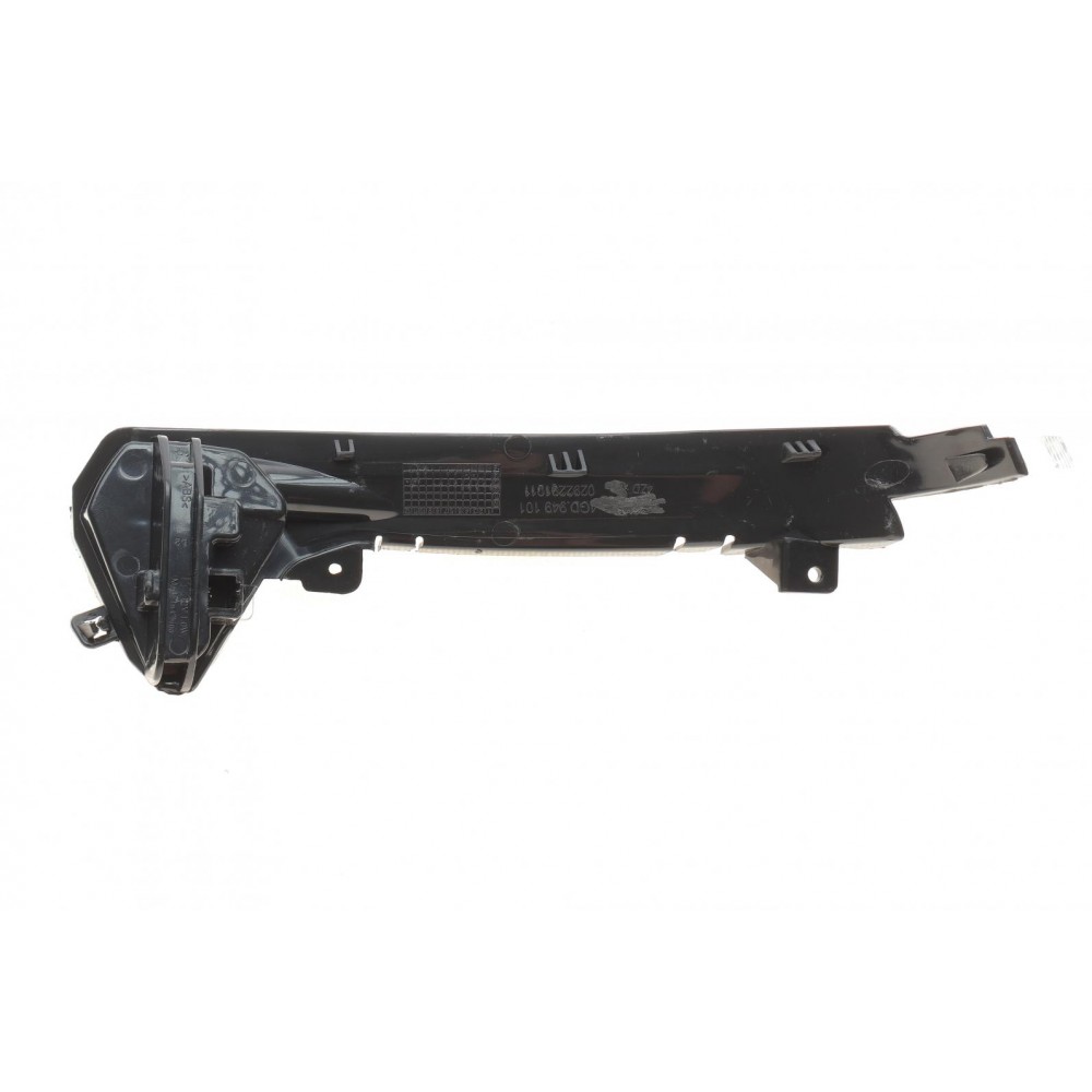 Повторювач повороту на дзеркало Audi A6 11-18 (L) (всередині OE VAG)