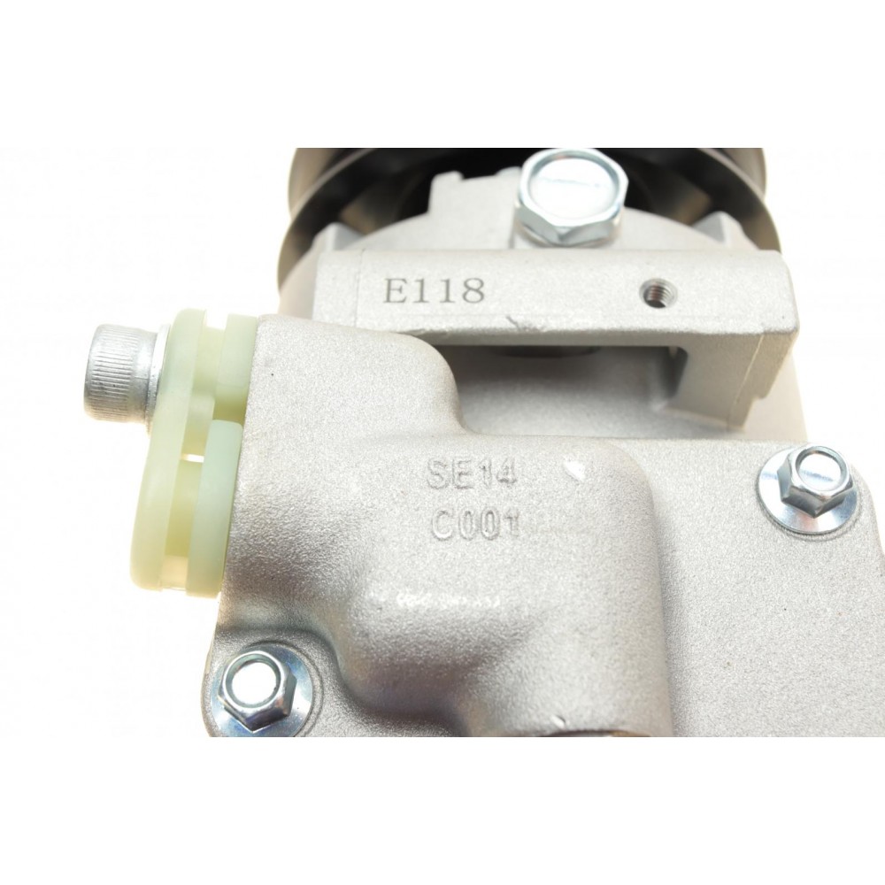 Компресор кондиціонера Audi A2/Seat Ibiza/Cordoba/Skoda Fabia/Roomster/VW Golf 1.0-2.0 99-