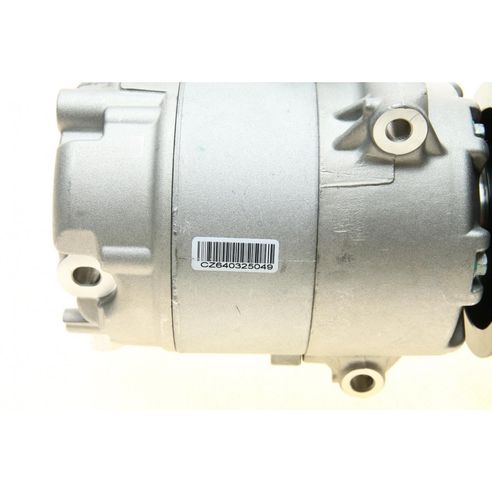 Компресор кондиціонера Opel Astra J 1.7 CDTI 09-15