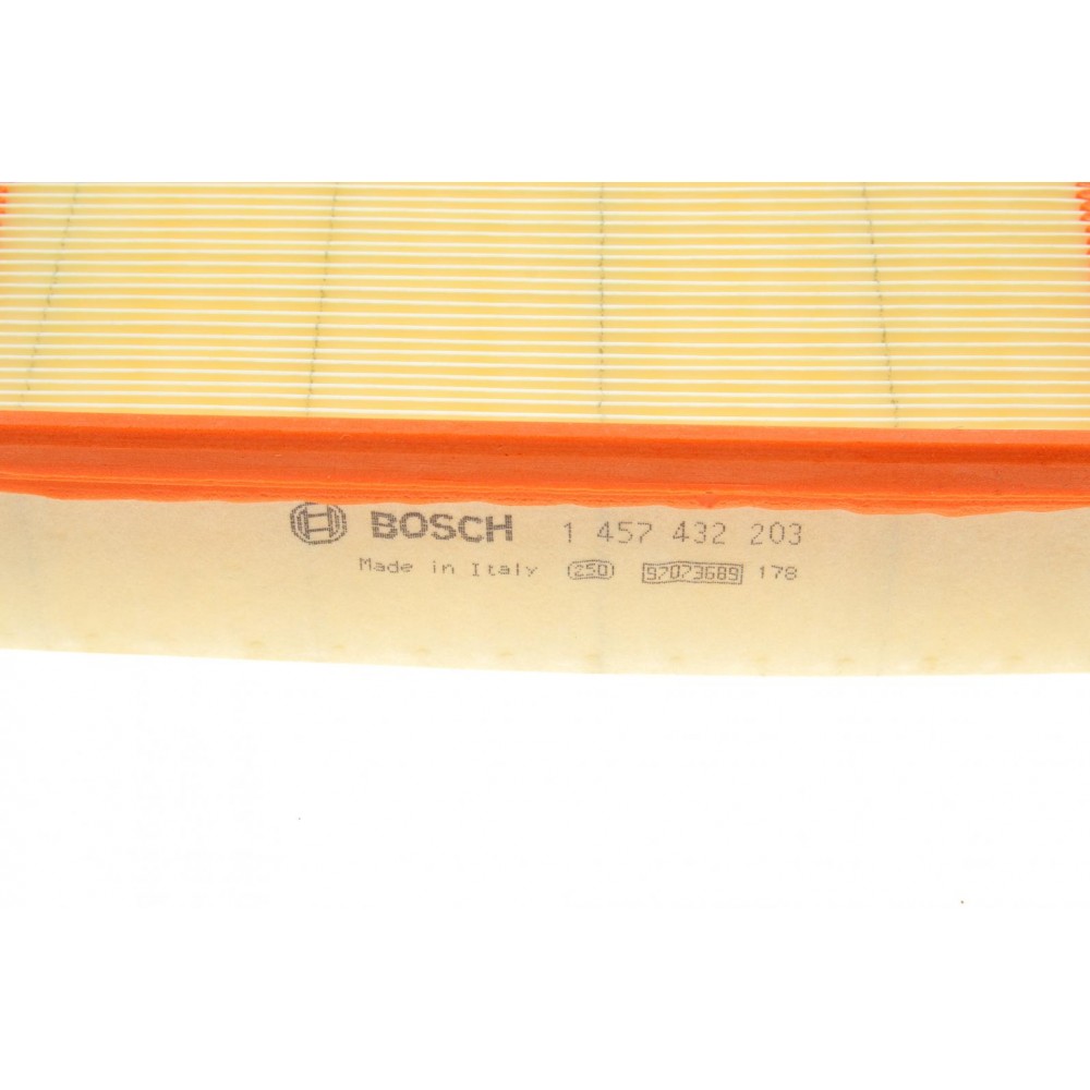 Фільтр повітряний Volvo 740/760/780/940/960 82-94