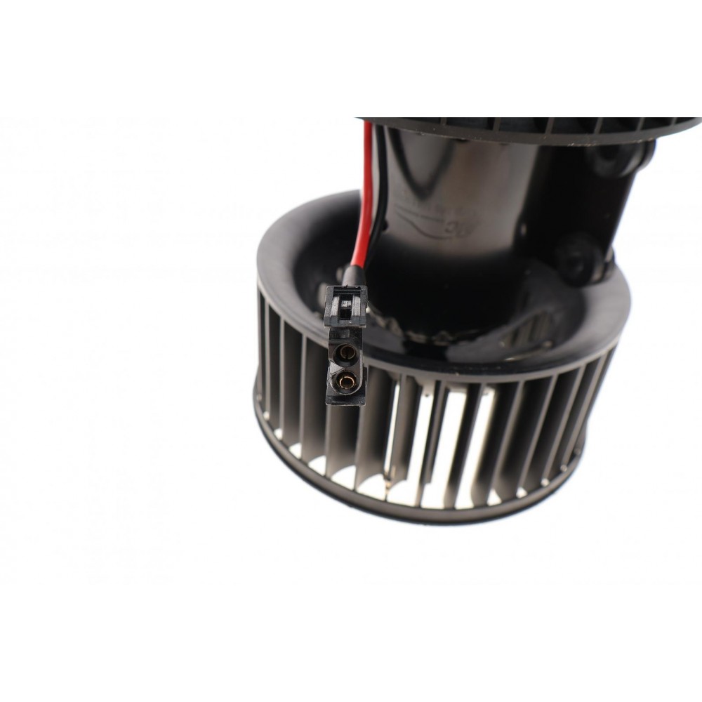 Моторчик пічки BMW 3 (E46) 97-05 M43/M47/M52/M54/M57/N40/N42/N45/N46