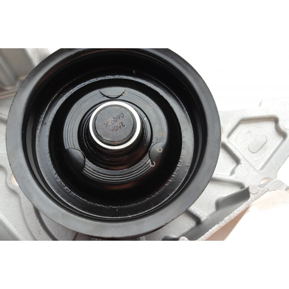 Помпа води Audi 100/80 2.6/quattro 90-94/A6/A8 2.6/2.8/quattro 94-97 (B/B) (5 лоп.) (h шківа=26.4mm)