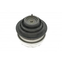 Подушка двигуна MB E-class (W210) OM611