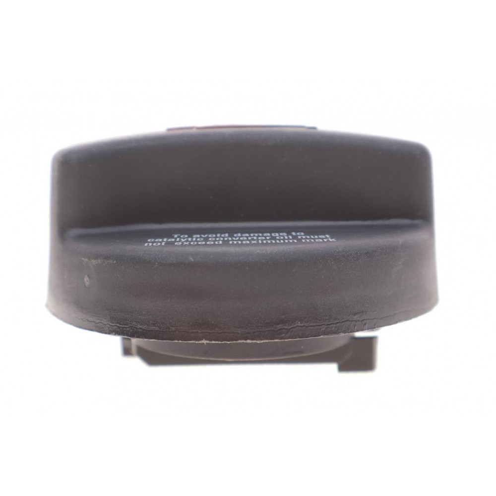 Кришка горловини маслозаливної VW Caddy/Crafter/LT 28-46/T2/T3 83-16