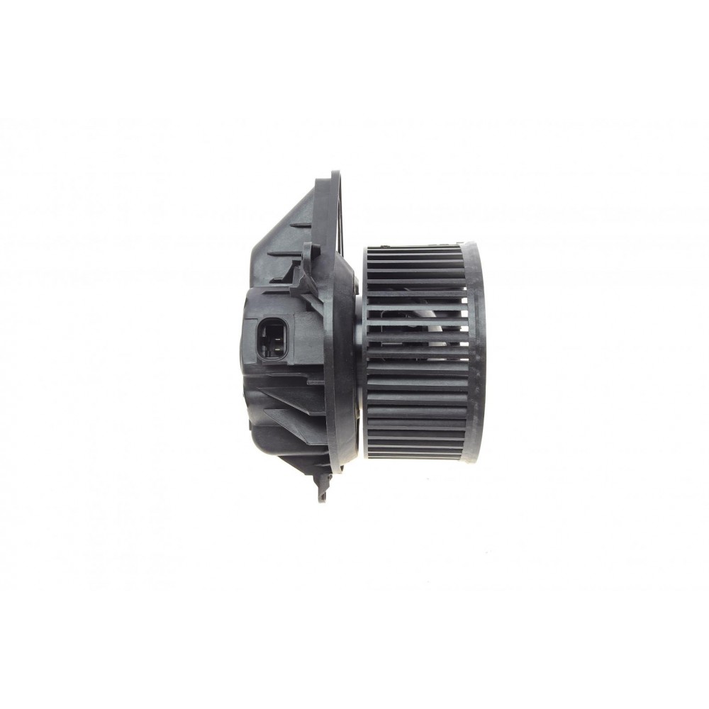 Моторчик пічки Nissan Primastar/Opel Vivaro/Renault Trafic 1.9-2.5 dCi 01-
