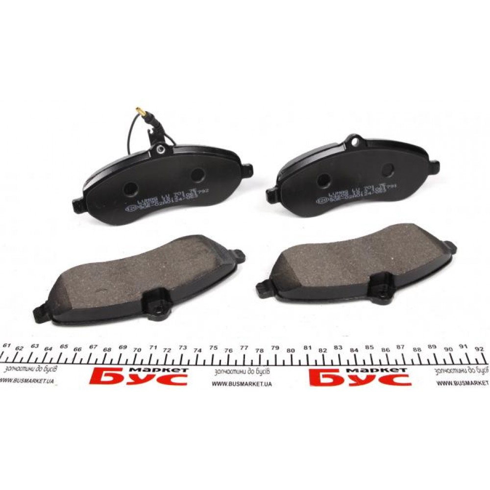 Колодки гальмівні (передні) Fiat Scudo/Citroen Jumper/Peugeot Expert 1.6/2.0HDi 07- (з датчиком)