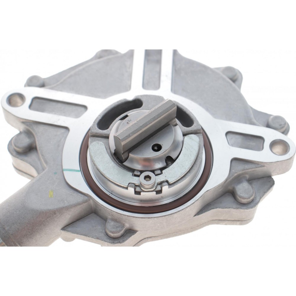 Насос вакуумний BMW 1(E81-88)/3(E46-93)/X3(E83)/Z4(E85) 1.8/2.0 00-15