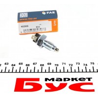 Датчик увімкнення заднього ходу VW Caddy 1.5-1.8 82-92
