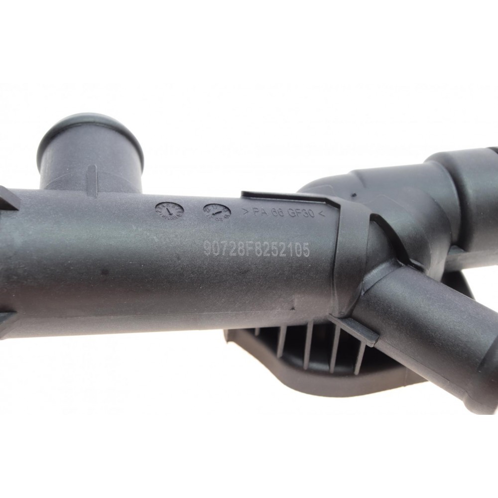 Фланець системи охолодження VW T5 2.0TDI 09-16