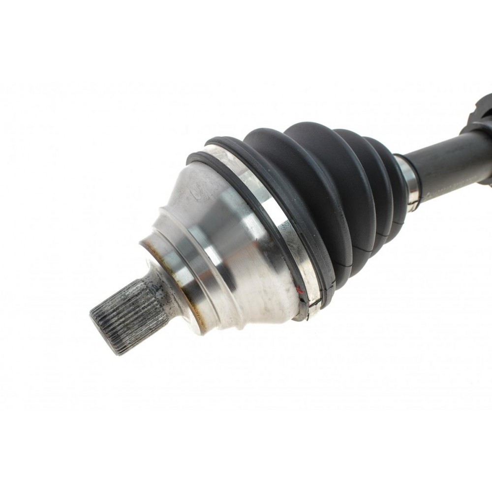 Піввісь VW Passat 2.0 TDI/TSI 4motion 15-/Audi Q3 Quattro 11-18 (R) (36x592)