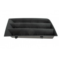 Решітка радіатора Renault Megane/Scenic 03-09 (L)