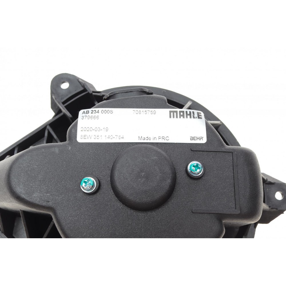 Моторчик пічки Nissan Primastar/Opel Vivaro/Renault Trafic 1.9-2.5 dCi 01-