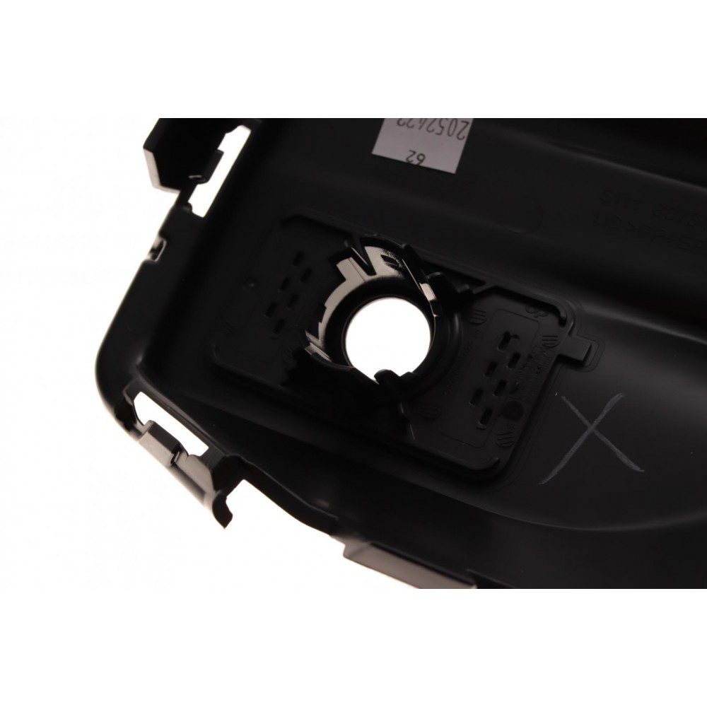 Вставка бампера (під протитуманку) BMW X5 (G05)/X7 (G07) 17- (R)
