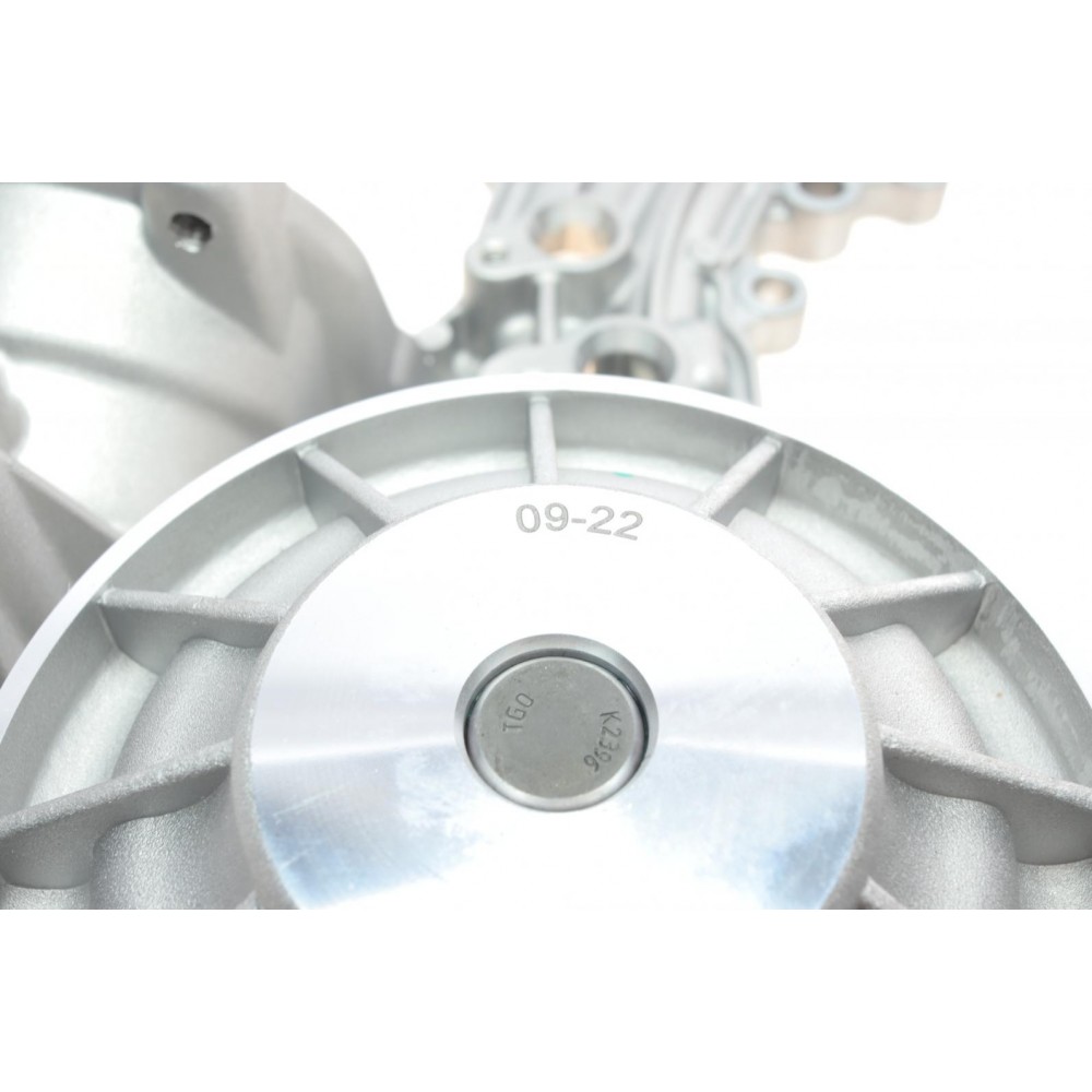 Помпа води MB E-class (W212)/S-class (W221) 09-16