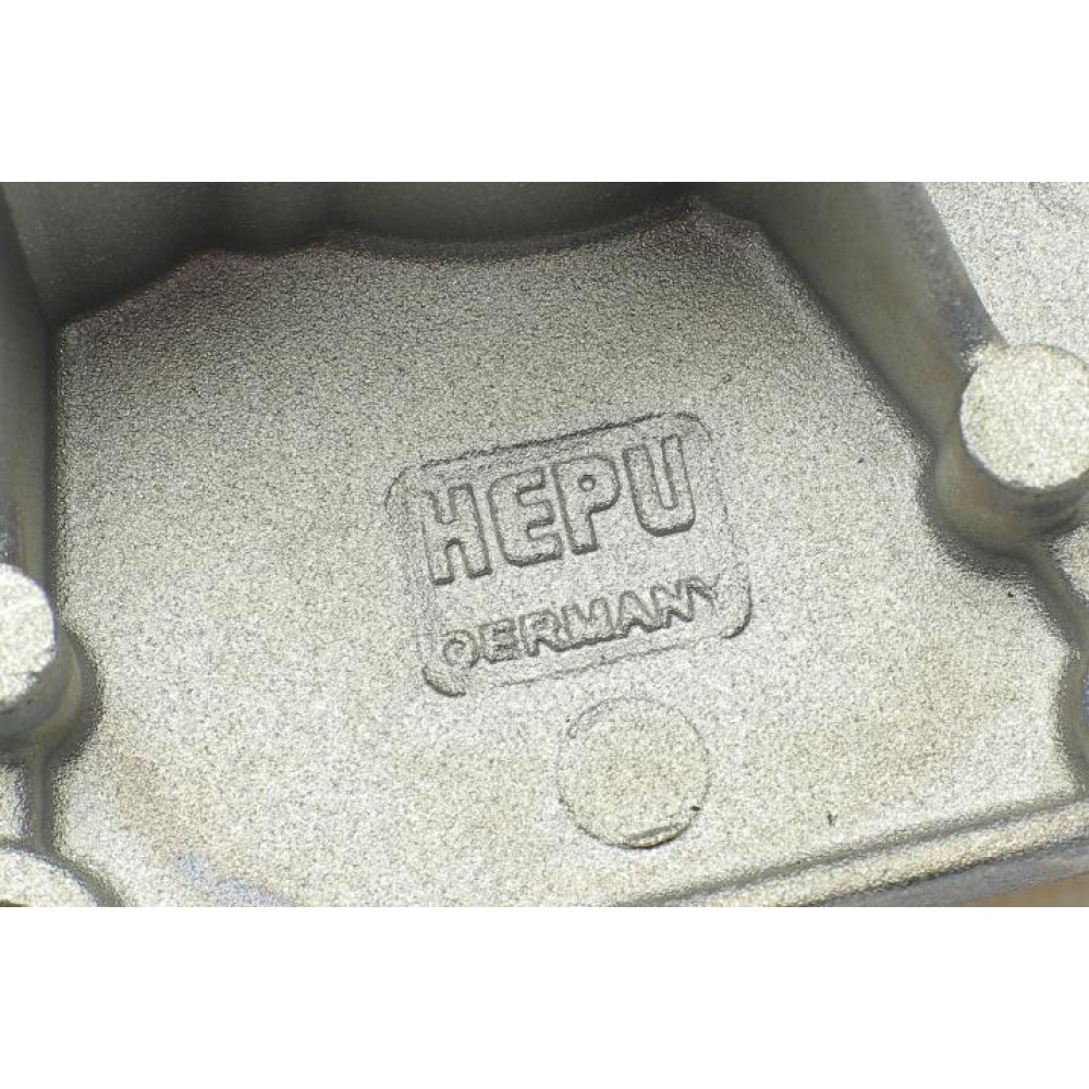 Помпа води Audi A4/A6/Q7/VW Touareg 2.7-3.0TDI 03-