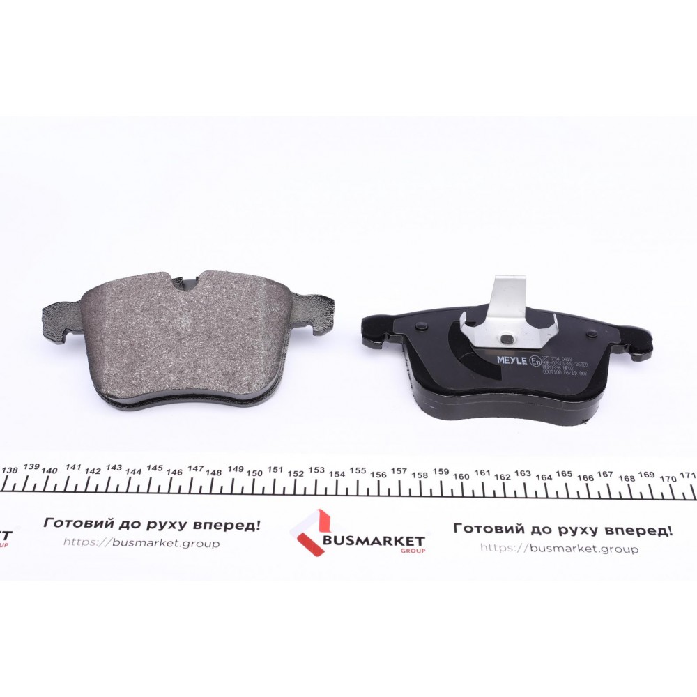 Колодки гальмівні (передні) Opel Signum/Vectra C/GTS/SAAB 9-3/9-3X 1.8-3.2 02-