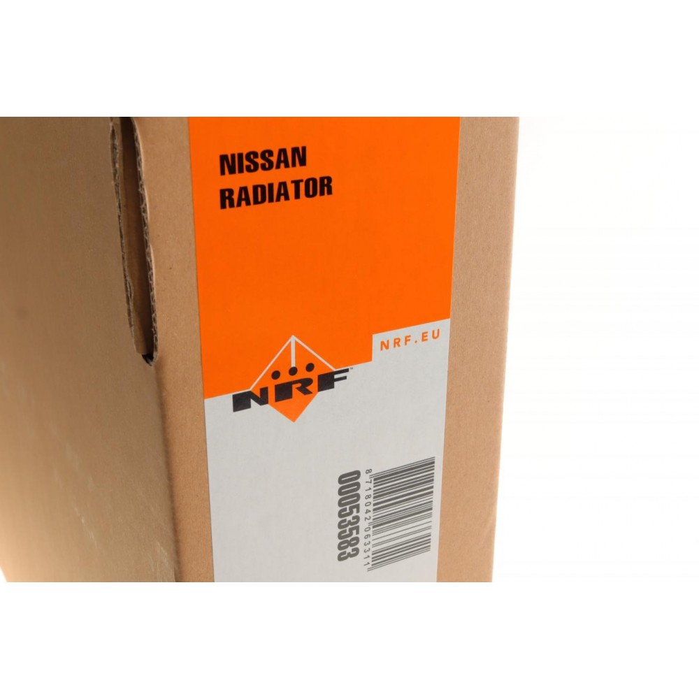 Радіатор охолодження Nissan Sunny 1.4/1.6 88-95