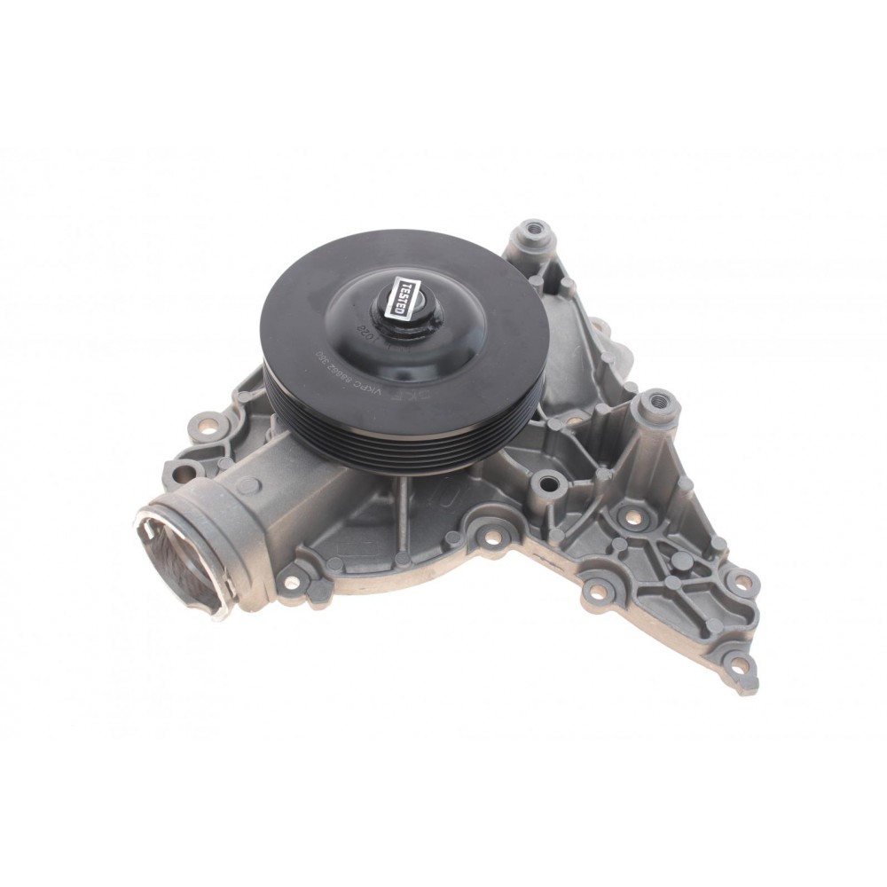 Помпа води MB C-class (W203/S203)/E-class (W211) 3.5 M272 05-09