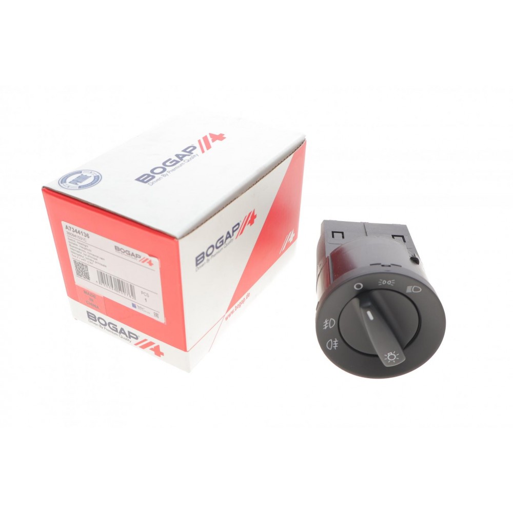 Перемикач світла фар Skoda Octavia 96-10/Fabia 06-14/VW Passat 96-00