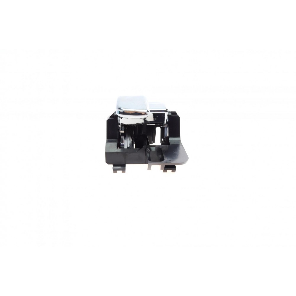 Ручка дверей (L) Nissan Qashqai 06-13