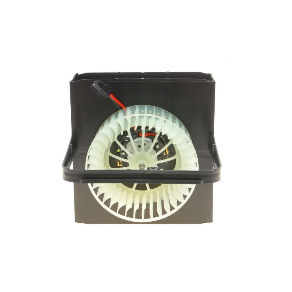Моторчик пічки BMW 3 (E46)/X3 (E83) 1,6-3,2 97-11 M43/M47/M54/M57/N42/N46