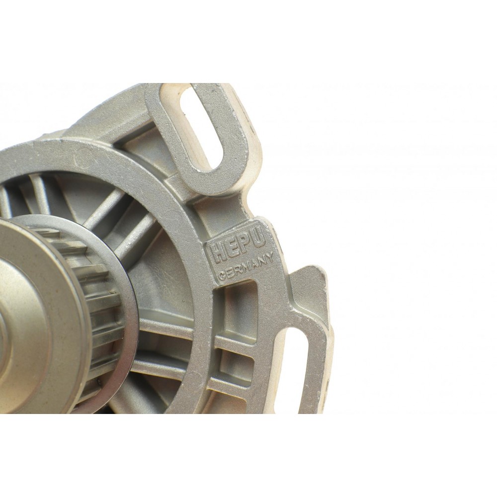 Помпа води VW T4 2.4D 91-95 (18z) (AAB)