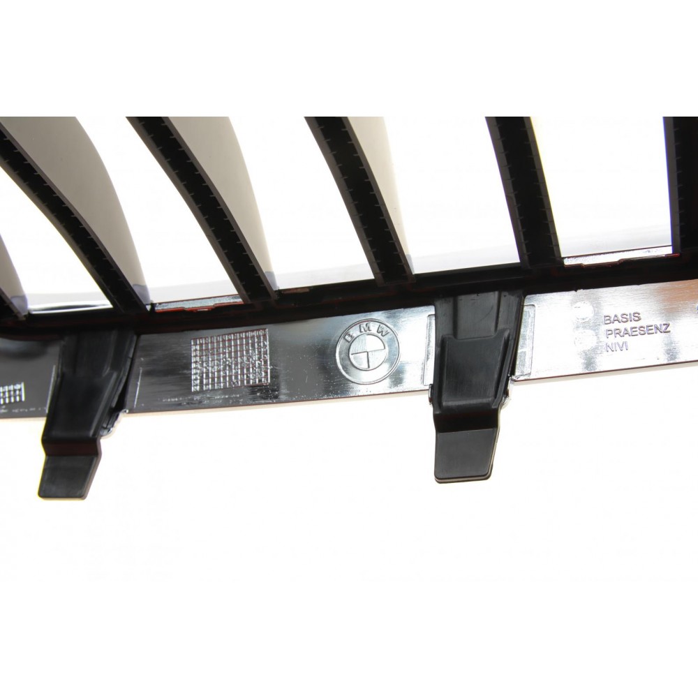 Решітка радіатора BMW 7 (G11/G12) 15- (R)