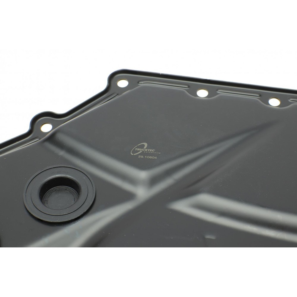 Кришка двигуна (передня) Audi A3/A4/A5/Q3/TT/Skoda Octavia II/VW Golf 1.8/2.0 04-