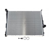 Радіатор охолодження BMW 3 (E46) 00-05 M43/N46/M47/M52/M54