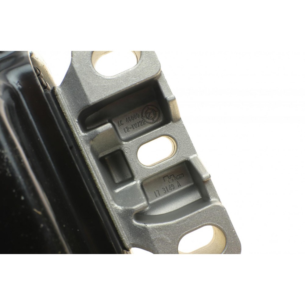Подушка двигуна (L) VW Caddy 1.4/1,6/1,9DTI/2.0SDI 04-15 (всередині OE VAG)