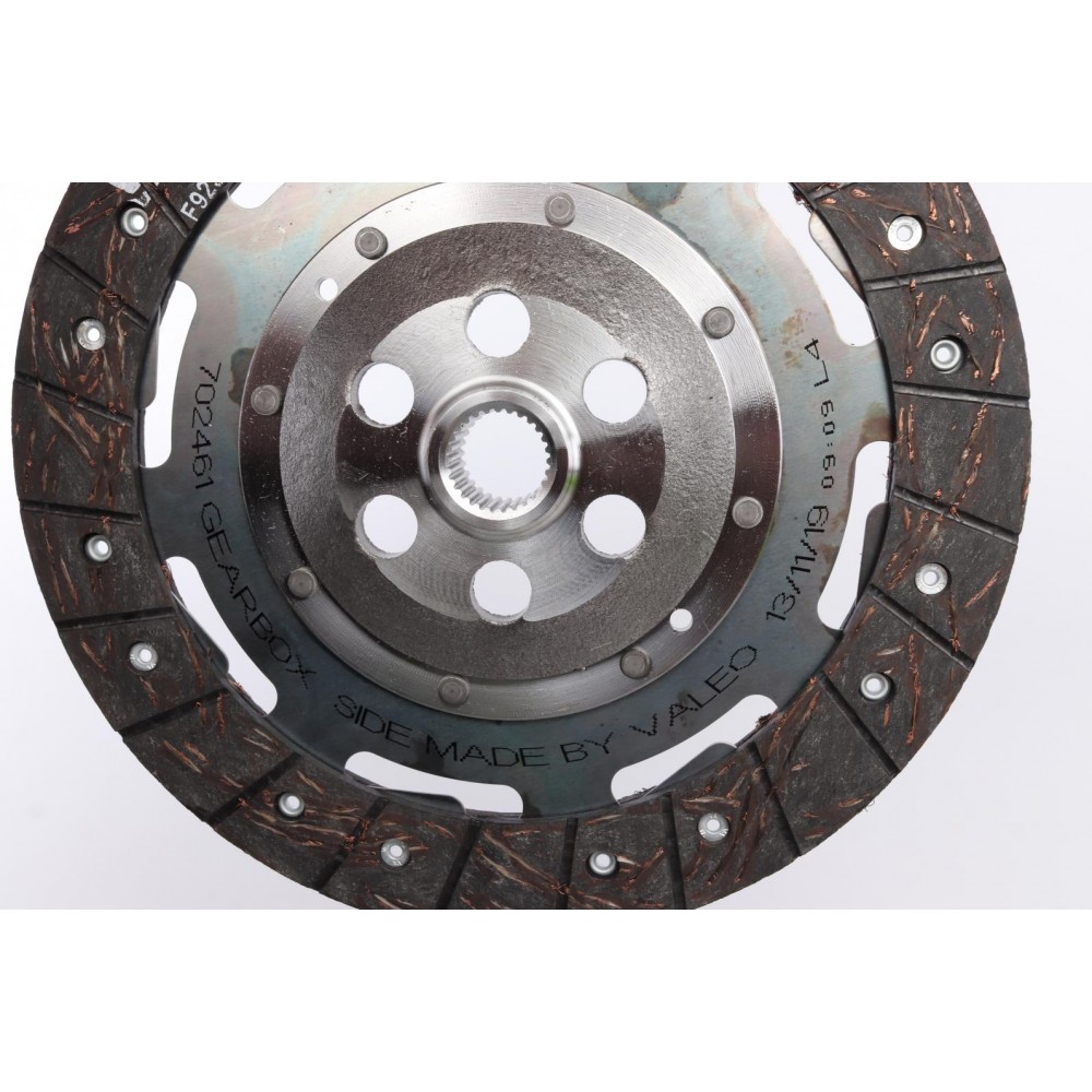 Комплект зчеплення VW Caddy III/IV/T5/T6 1.6TDI/1.9TDI/2.0TDI 03- (+вижимний) (d=228mm) z=28