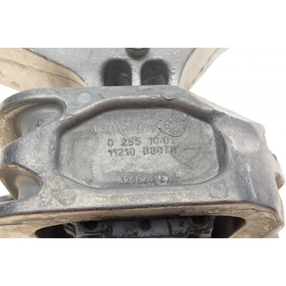 Подушка двигуна (R) Renault Megane III 1.5 dCi 08-