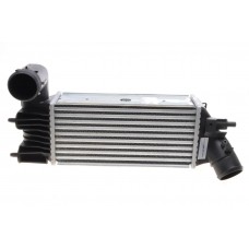 Радіатор інтеркулера Citroen C5 2.0HDi 01-04/2.2HDi 01-/Peugeot 406/607 2.0/2.2HDi 99-06