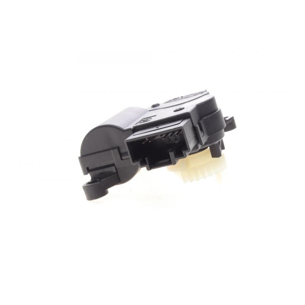 Моторчик заслонки пічки Audi A3/Q3/Skoda Octavia/VW Golf VII/Passat 12-