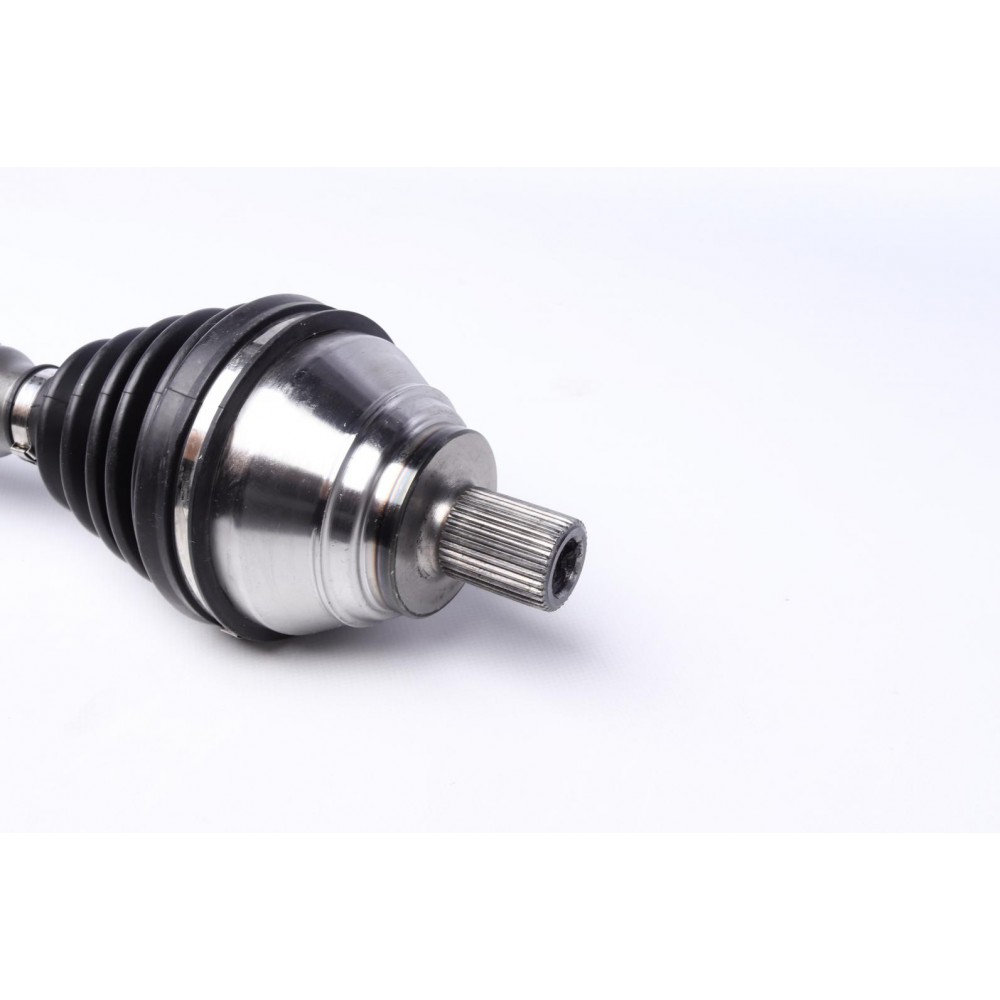 Піввісь VW Golf V/Passat 1.9/2.0 TDI 03-10 (R) (36x601)