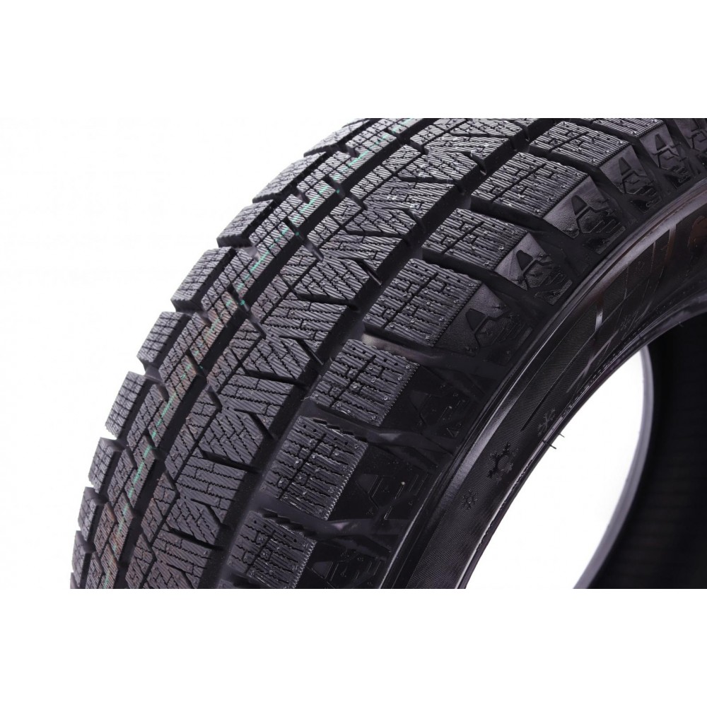 Шина AW33 185/65 R14 86T (зимова)