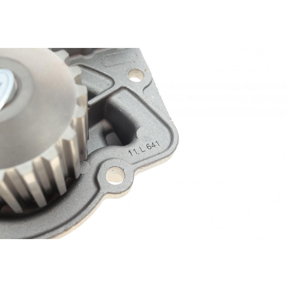 Помпа води Citroen Xsara/Peugeot 306/406/605/806 2.0/2.0 16V 94-05 (20z) (B/B) (7 лопастей)