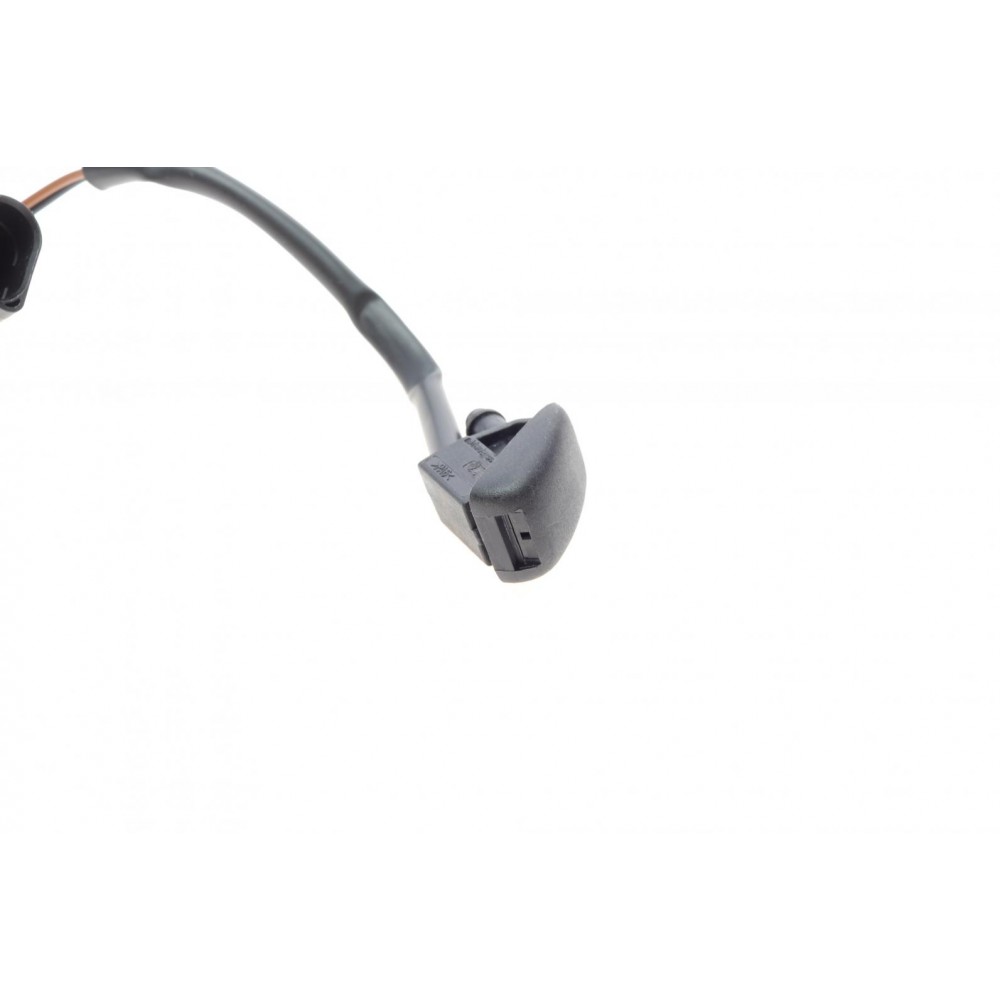 Форсунка омивача скла Skoda Fabia/Octavia/Roomster 96-15 (з підігрівом) (OE VAG)