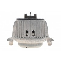 Подушка двигуна MB C-class (W204)/E-class (W212) 2.2CDI 07- (Гідропідшипник)